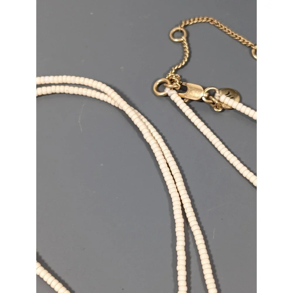 Madewell Gold Tone Round Pendant Cream Beaded‎ Necklace Boho Chic Long 30 in - Picture 5 of 9